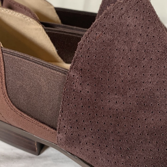 New Spenco Brown Perforated Suede Bootie, 8.5D - Picture 5 of 9